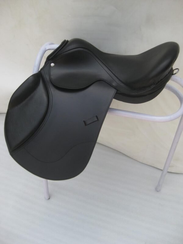 Gp treeless saddle